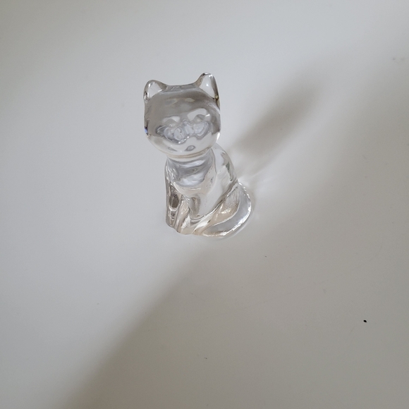 Clear Solid Molded Glass Kitty Cat Figurine - Picture 3 of 13